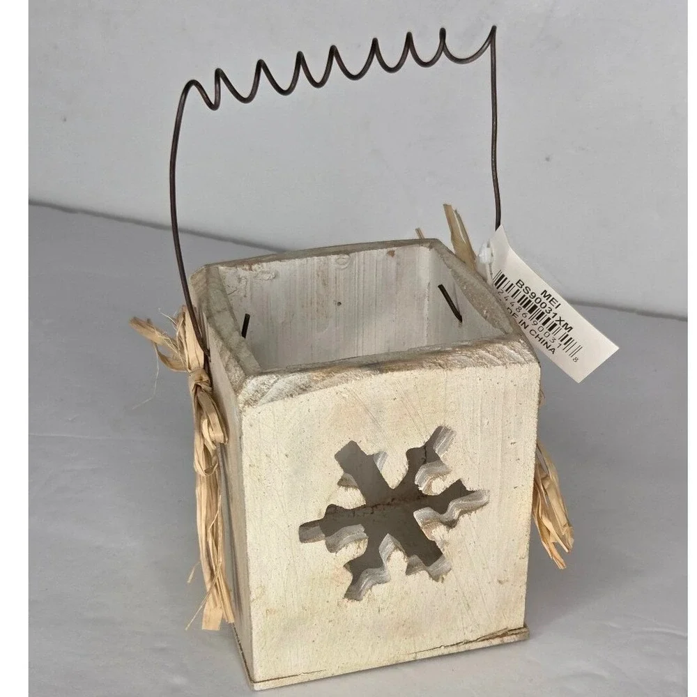 Rustic White Wooden Snowflake Tealight Candle Holder Lantern Primitive Decor‎